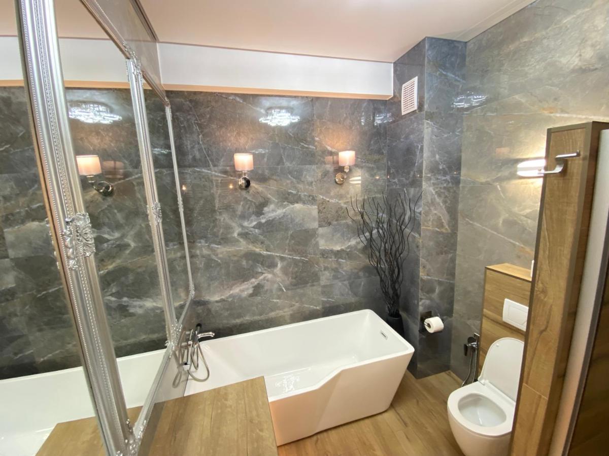 Rentnow Modern Lux Apartment In Centre Chisinau Eksteriør bilde