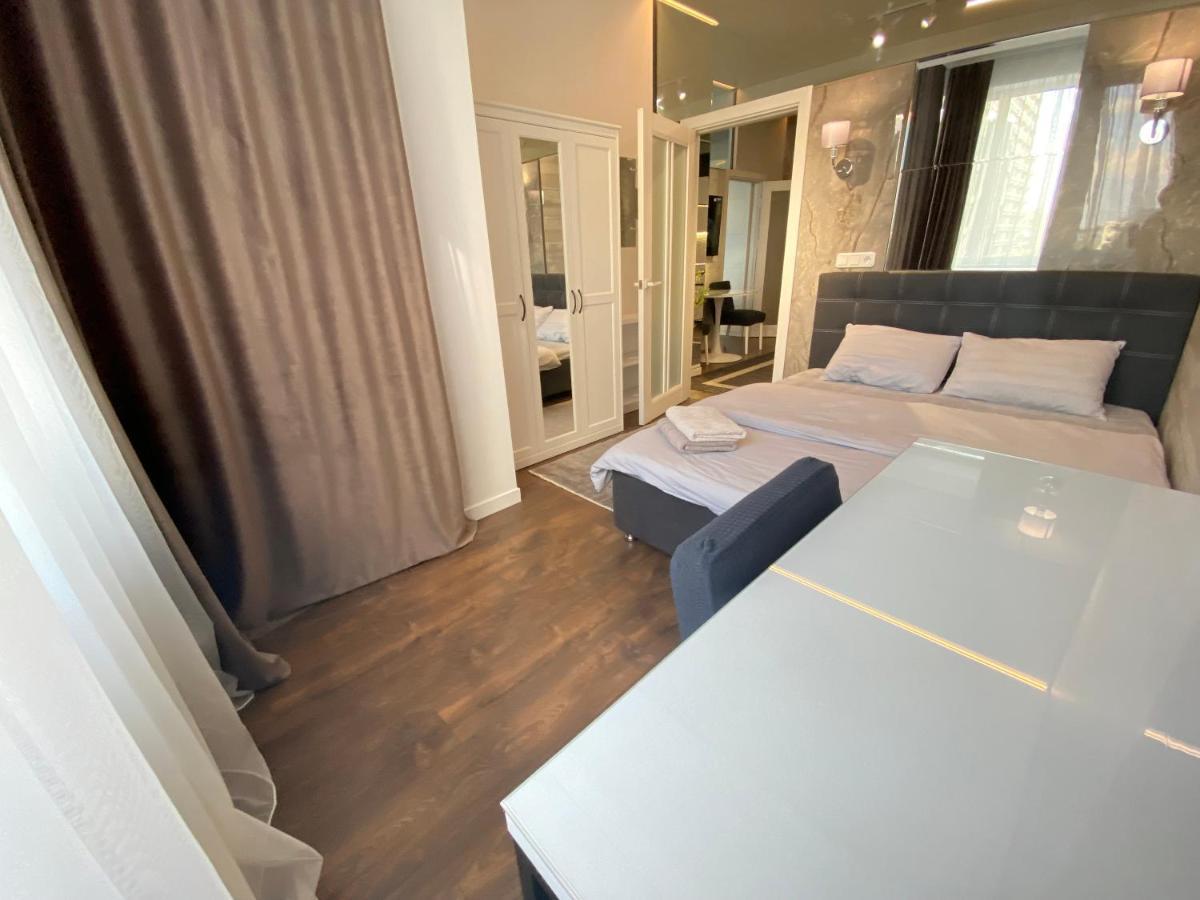 Rentnow Modern Lux Apartment In Centre Chisinau Eksteriør bilde