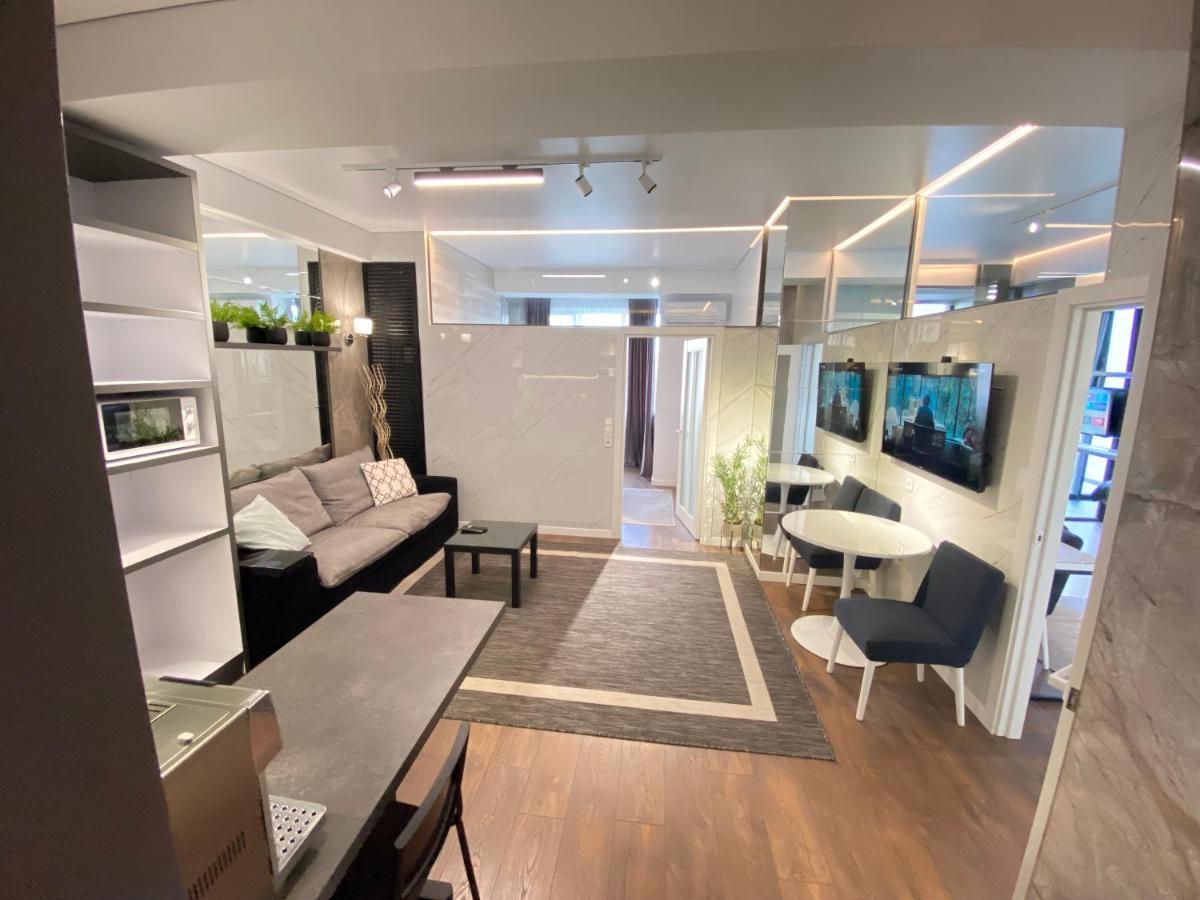 Rentnow Modern Lux Apartment In Centre Chisinau Eksteriør bilde