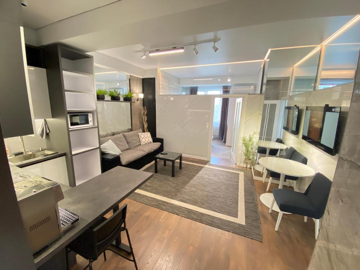 Rentnow Modern Lux Apartment In Centre Chisinau Eksteriør bilde