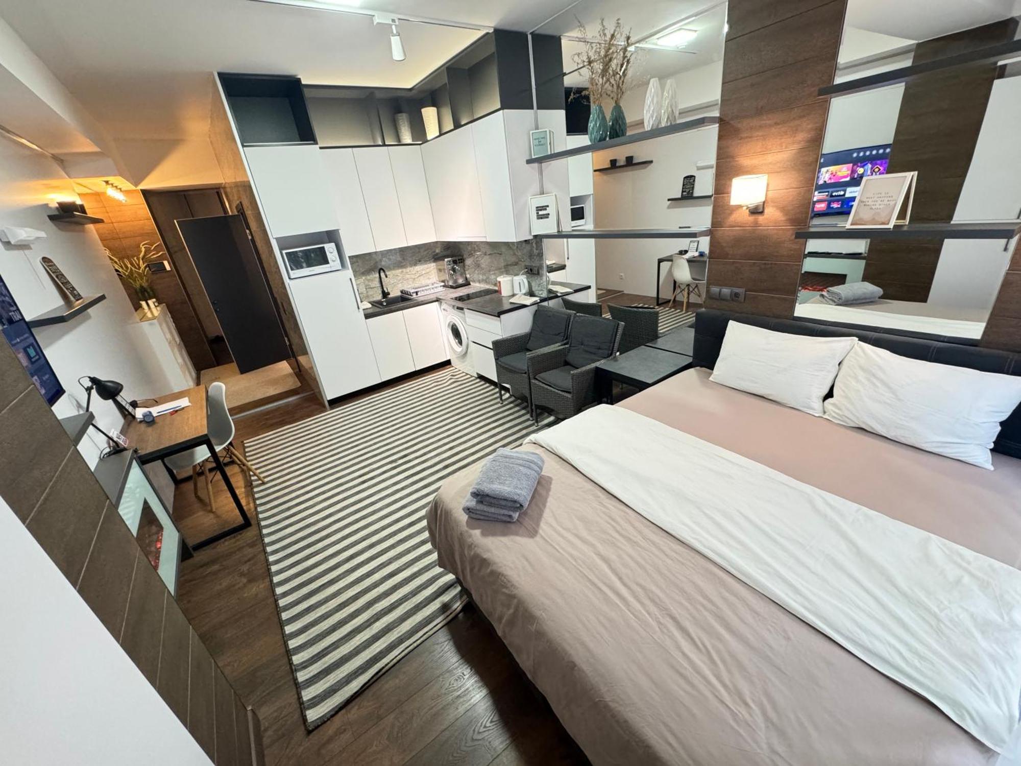 Rentnow Modern Lux Apartment In Centre Chisinau Eksteriør bilde