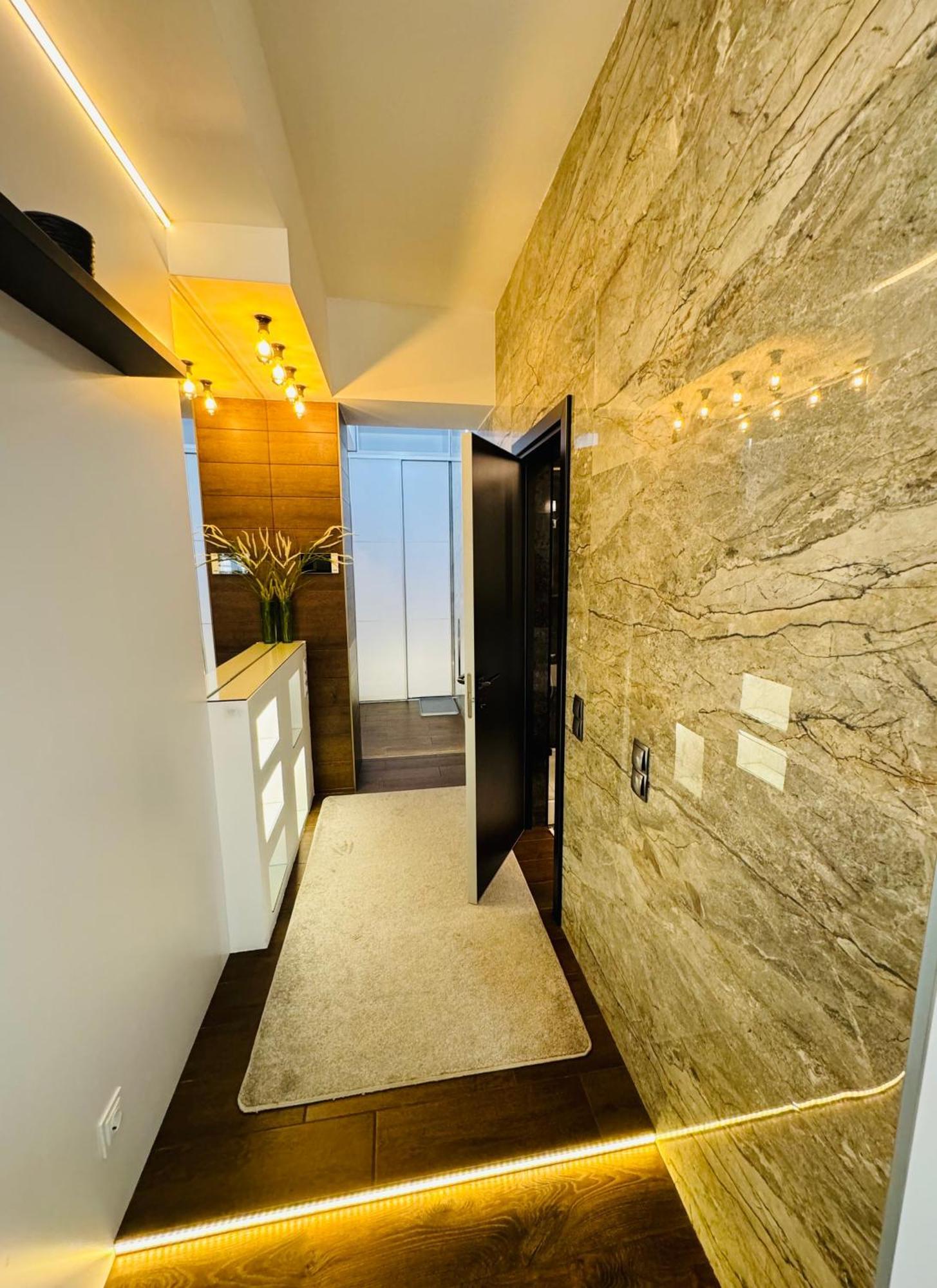 Rentnow Modern Lux Apartment In Centre Chisinau Eksteriør bilde
