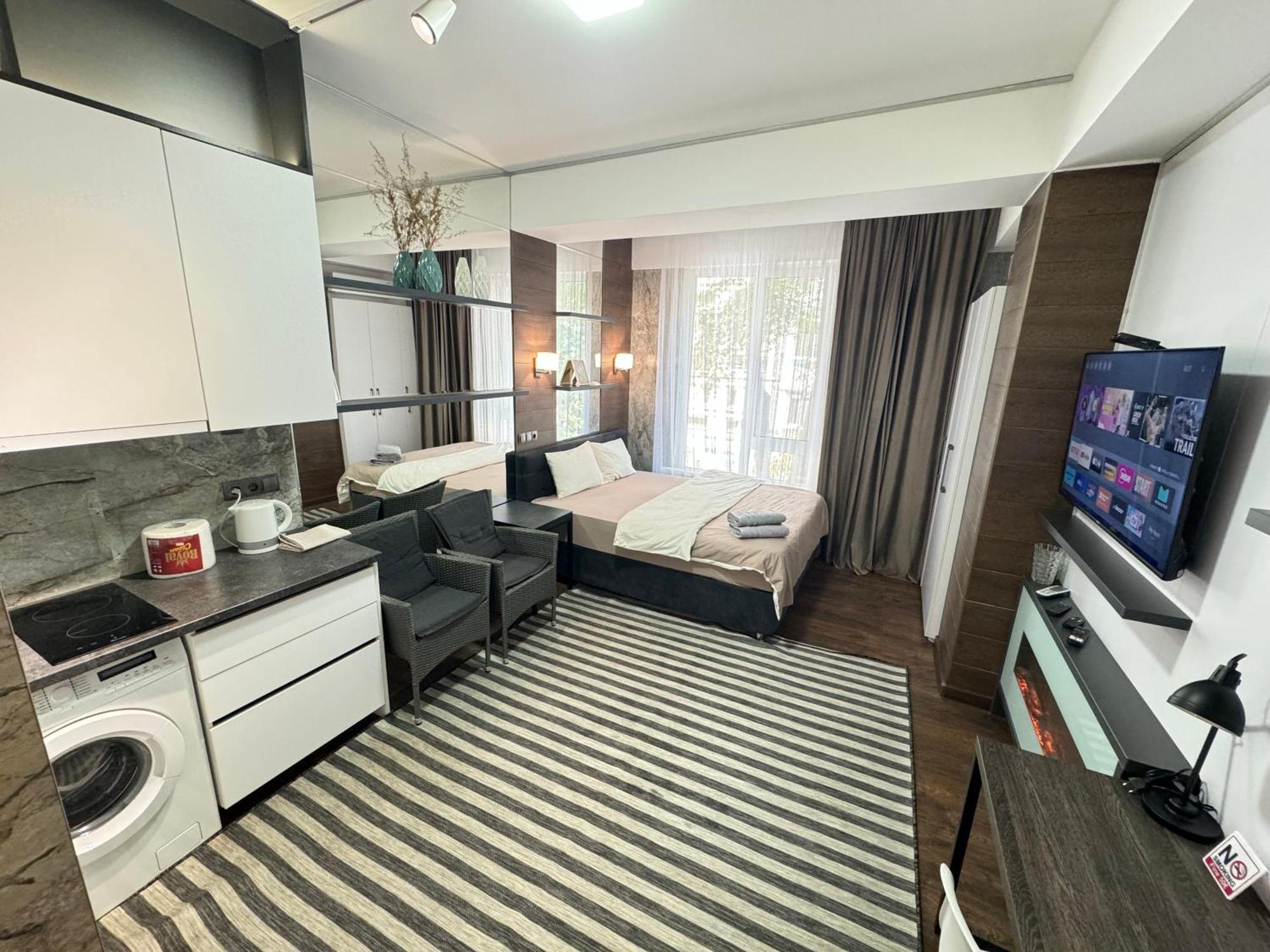 Rentnow Modern Lux Apartment In Centre Chisinau Eksteriør bilde
